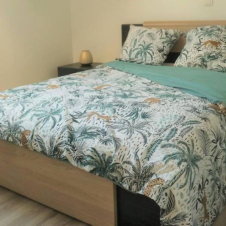 Appartement Cosy Proche Disney Vaires-sur-Marne Exterior photo
